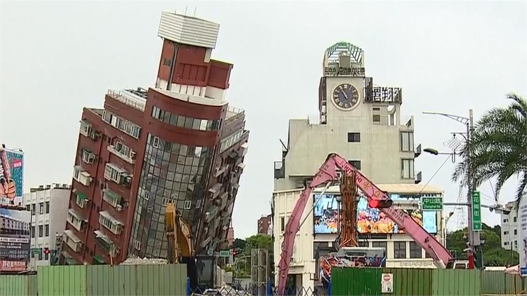 花蓮天王星大樓今天將動工拆除。圖／台視新聞