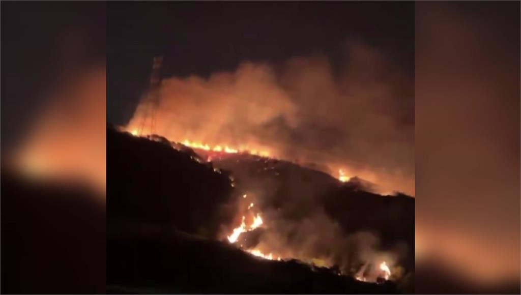 國3龍井爆火燒山!烈焰沖天模樣曝 警消灌救中