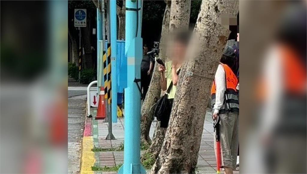 中配女子直播台灣小學生上下學。圖／台視新聞