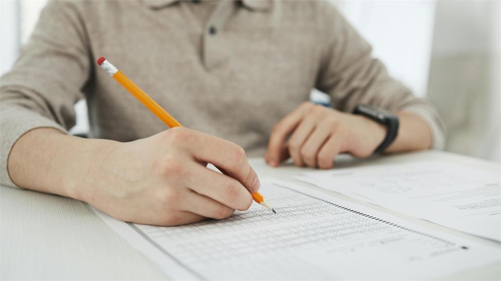 統測答案公布！5/14寄發成績單 複查.疑義試題申覆期限一次看