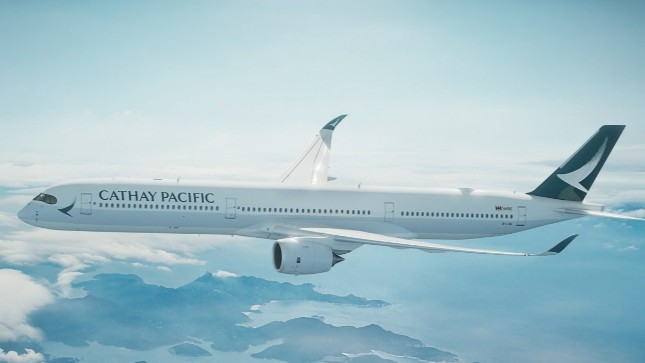 國泰航空班機起飛後「發動機漏油」 200乘客返航小港機場