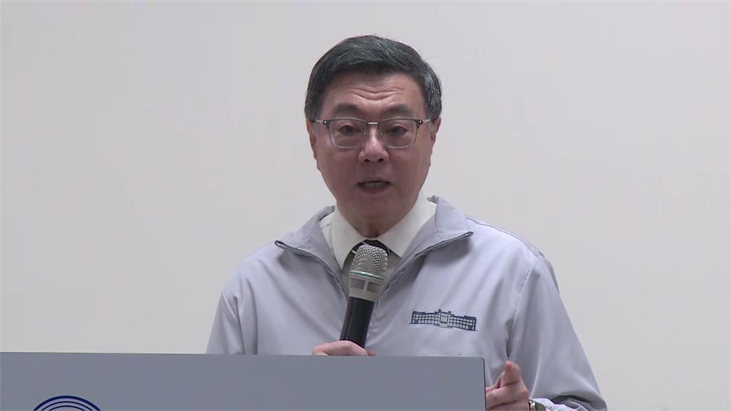 卓榮泰視察中火 承諾2034年無煤供電、舊煙囪如期拆除