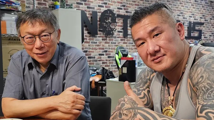 柯文哲指名找館長鍛鍊，不去「成吉思汗」。圖／翻攝自youtube@館長惡名昭彰