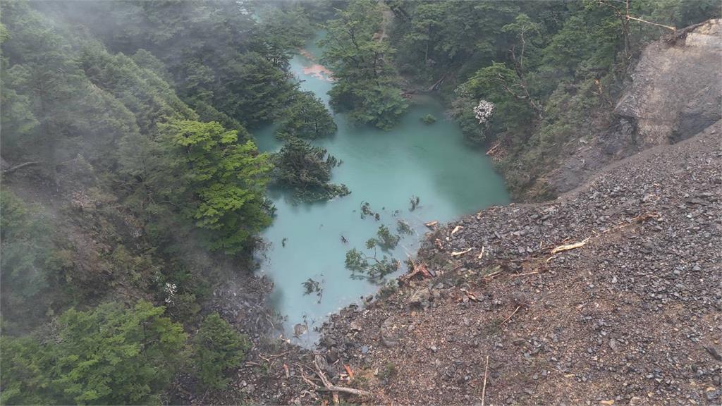 合歡溪上游形成堰塞湖。圖／林保署台中分署提供