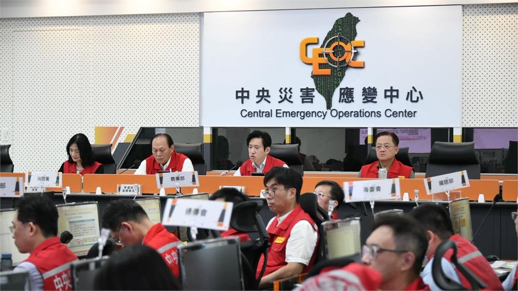 強颱巴威來勢洶洶 張惇涵：國軍已預置2萬8922名兵力投入救災