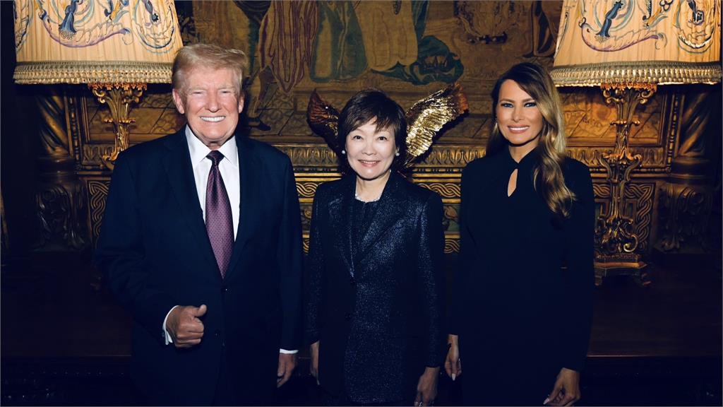 川普夫婦與安倍昭惠。圖／翻攝自X@MELANIA TRUMP