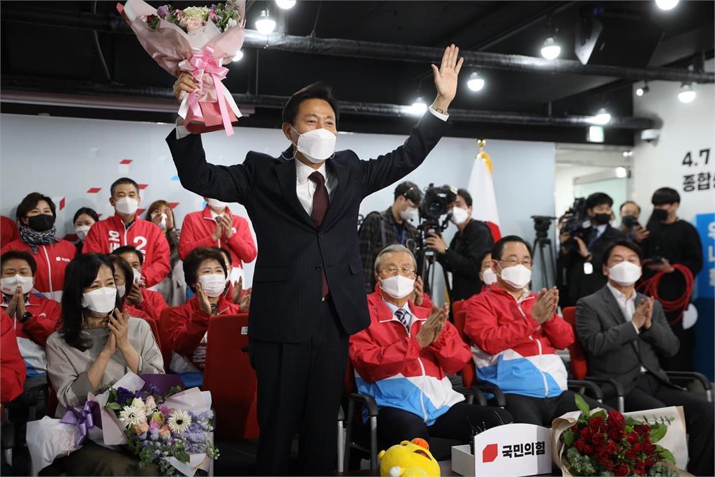 吳世勳歡慶當選南韓首爾新市長。圖／翻攝自Facebook@ohsehoon4you