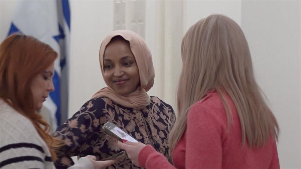 川普停止移民審簽 社媒紀錄納審查