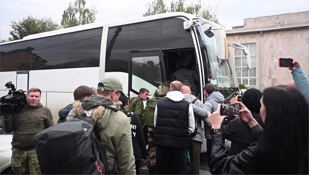 俄國總統普亭下達動員令後，西伯利亞一處徵兵中心發生槍擊事件。示意圖／美聯社、路透社、CNN