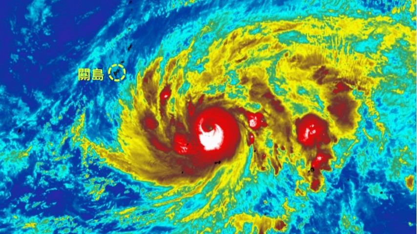 辛樂克颱風眼浮現！估達強颱等級 專家：暴風半徑恐擴大至380公里