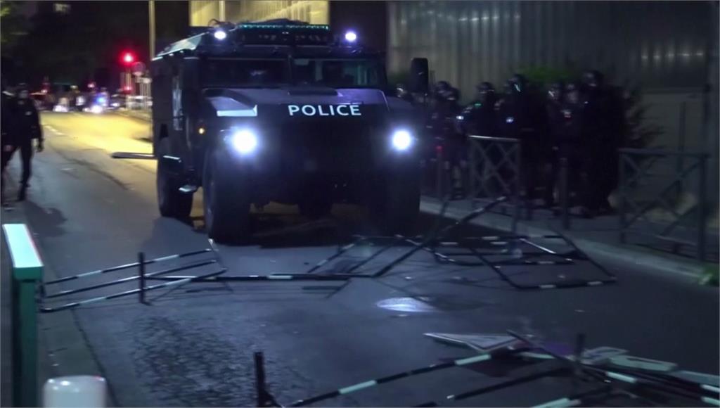 法國暴動警方出動4.5萬警力。圖／美聯社、路透社、CNN