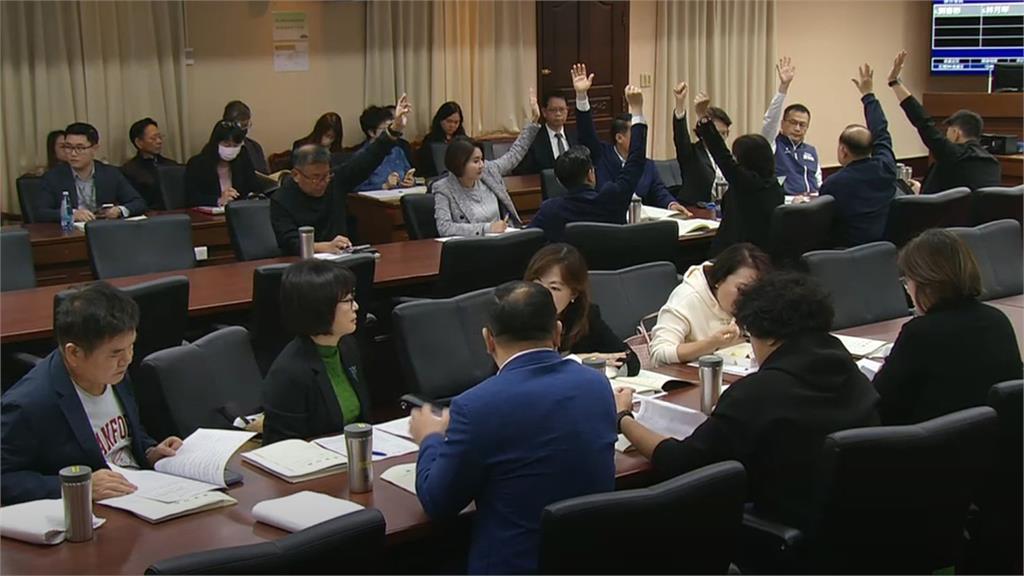 立院程序委員會藍白再聯手！ 擋下政院版財劃法「暫緩列案」
