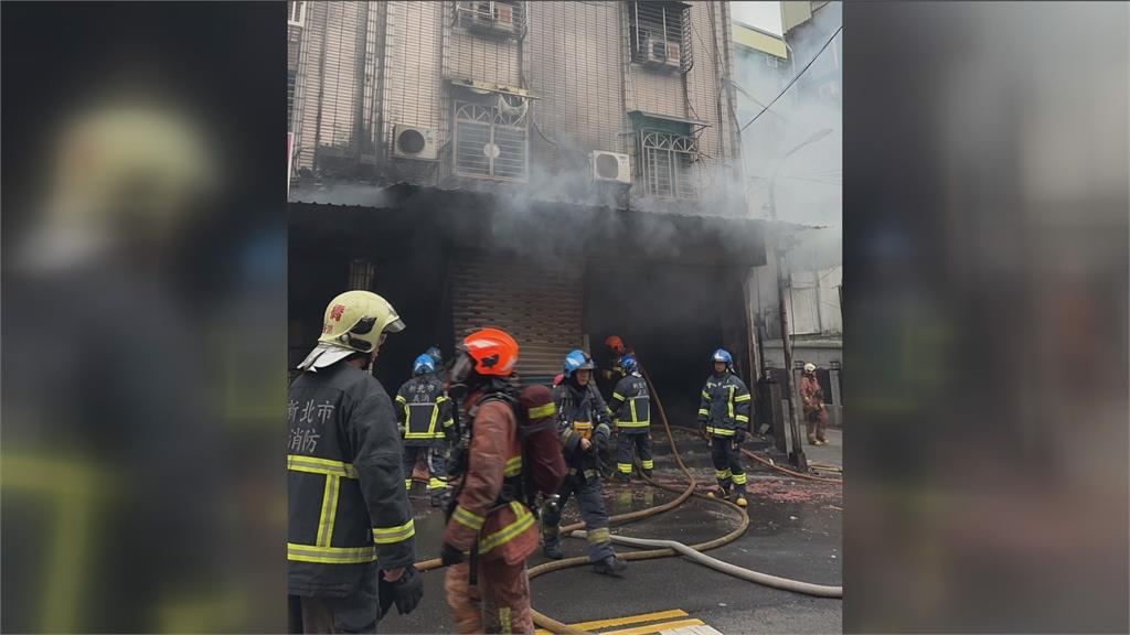 新北市板橋區信義路一棟樓建築物發生火警，一度傳出有人受困。圖／台視新聞