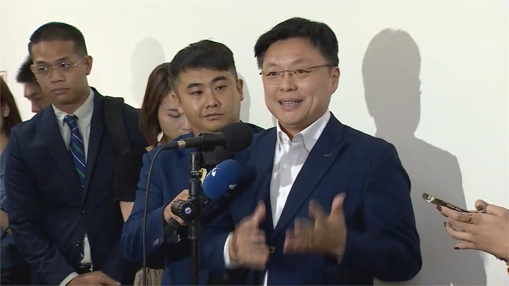 民進黨立委趙天麟宣布退選。圖／台視新聞