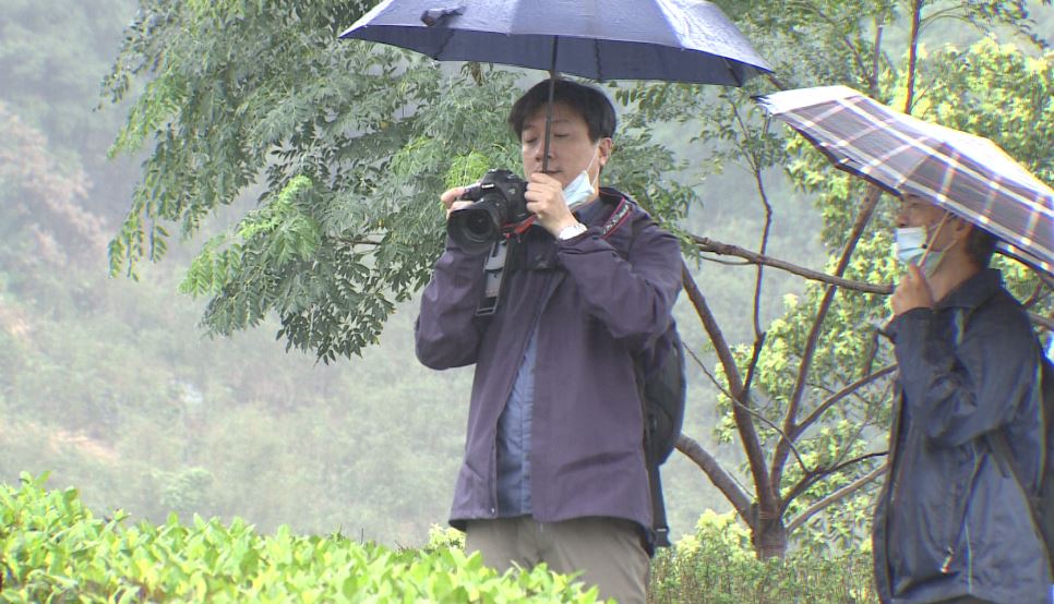 鋒面北移，北台灣須留意午後降雨。圖／胡立夫 攝