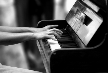 學樂器不分年齡！醫師揭6大益處：鍛鍊大腦、維持記憶力、延緩老化