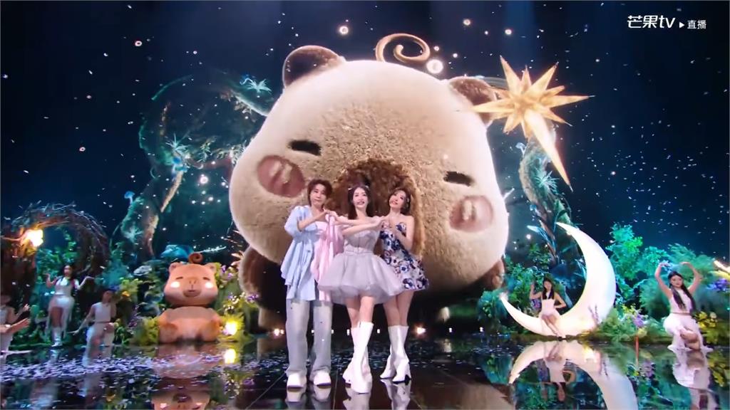 浪姐7最魔性表演？祺貴人嗨唱〈心願便利貼〉　大走音釣出原唱回應