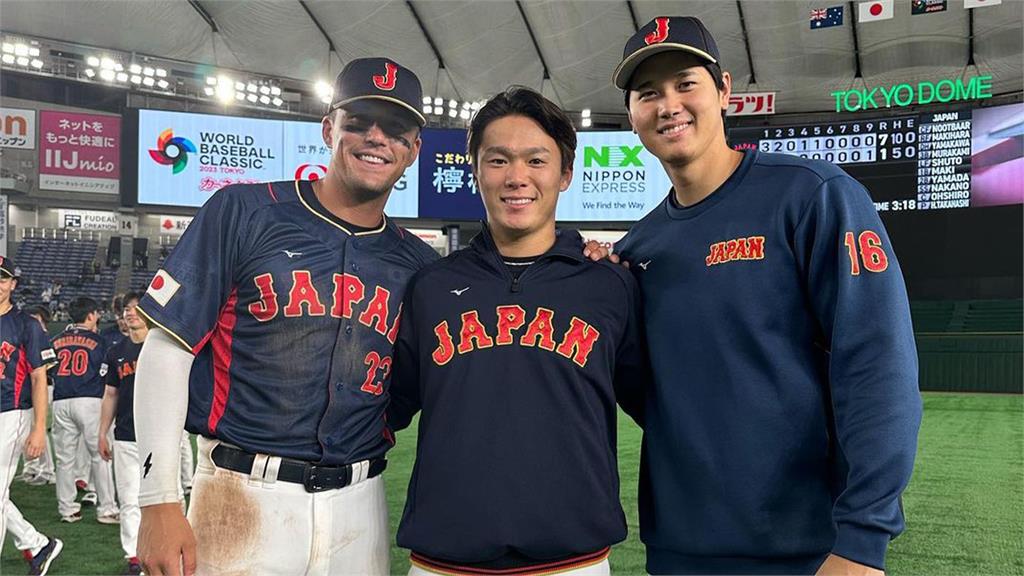 山本由伸（中）與大谷翔平（右）繼經典賽後，再次成為隊友。圖／翻攝自Instagram@yoshinobu__yamamoto