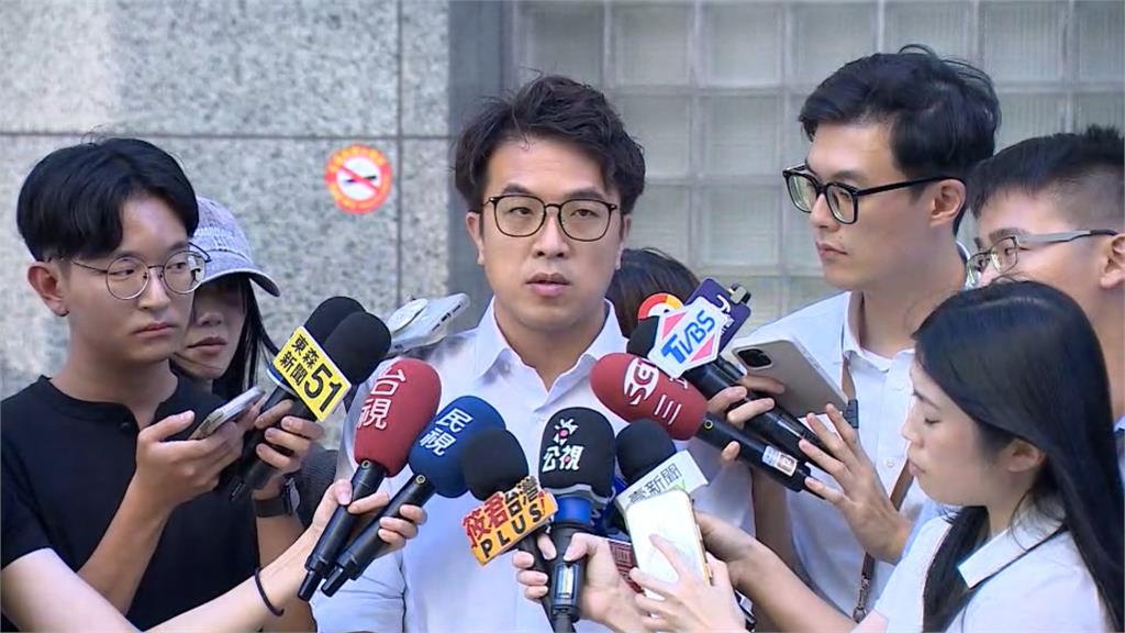 連勝文稱沈伯洋旁有人抽大麻 蔣萬安：不至於、但政見「很ㄎㄧㄤ」