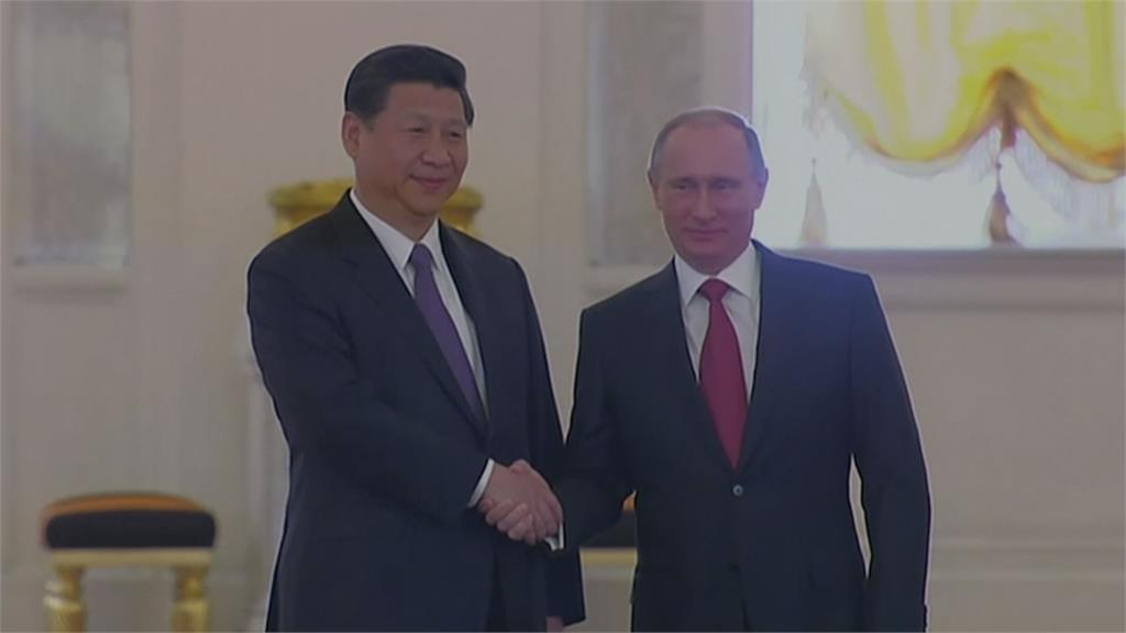 中國對於是否會給予俄羅斯援助始終保持開放態度，反應曖昧不明。圖／畫面攝自AP