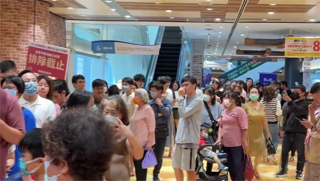 「鳳凰」襲台！華泰、SOGO中壢店不開門 桃園百貨11/11營業一覽