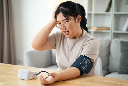 後頸緊、頭痛恐是血壓高！醫圖解「降壓穴位」緩解不適  平時就按按