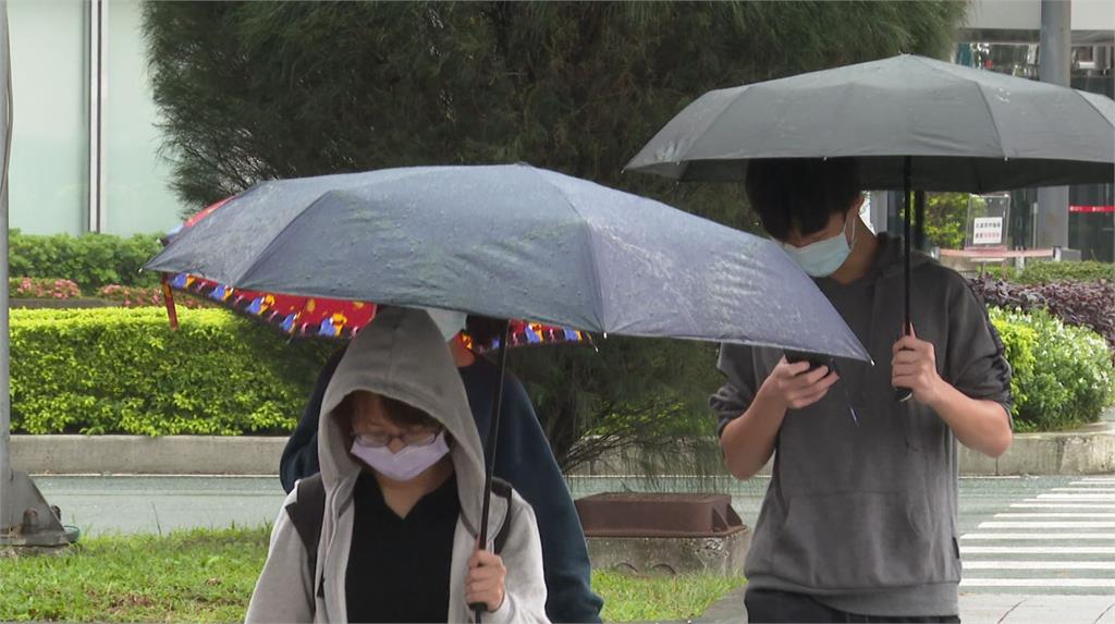 東北季風影響，北部、東半部天氣陰雨。圖／台視新聞（資料畫面）