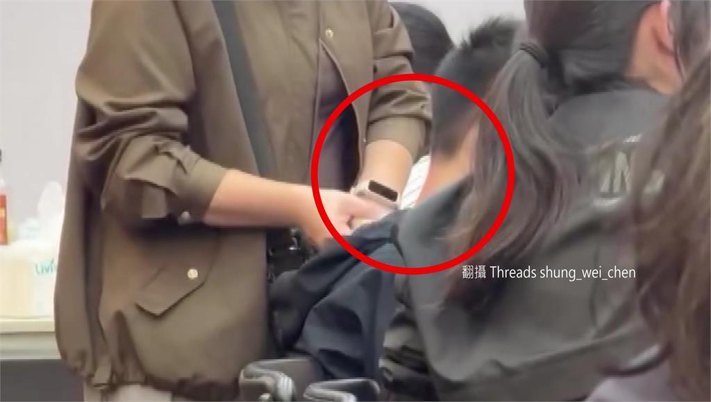 家長拿醬料碟當刮痧板！ 民眾驚：噁心反胃