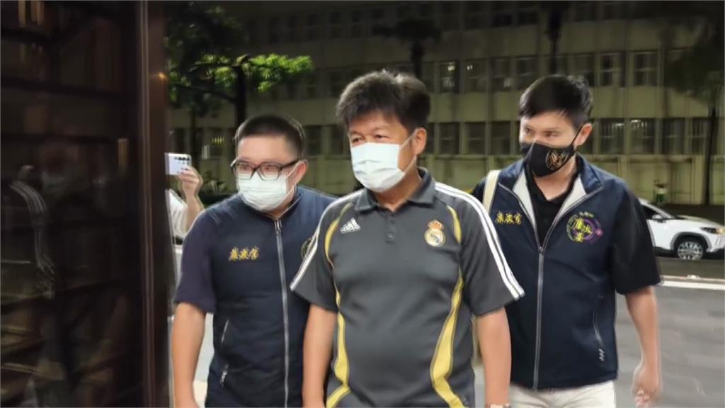 涉挪用公款、浮報經費 翡水局長林裕益30萬交保限制出境