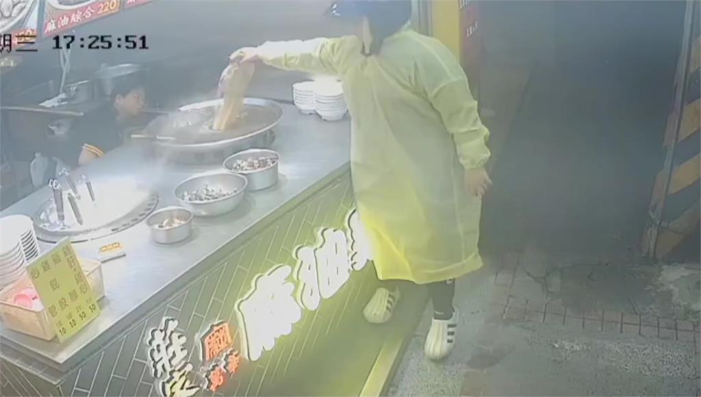 「莊家班麻油雞」雙北10家分店鍋內遭撒不明粉末 3嫌遭逮互不認識