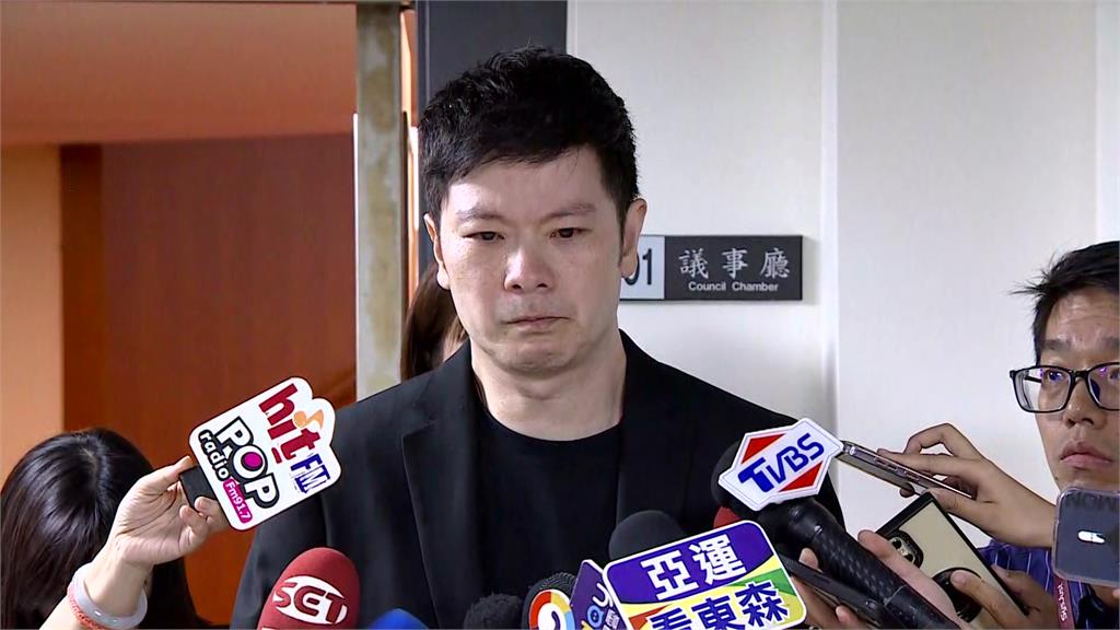 李柏毅認急診咆哮 淚崩數度鞠躬道歉：未用特權