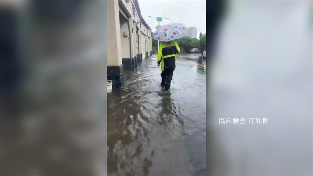 一早大雨強襲！ 大里排水溝積水淹進民宅