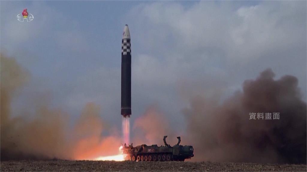 北韓再射洲際彈道飛彈。圖／路透社（資料畫面）