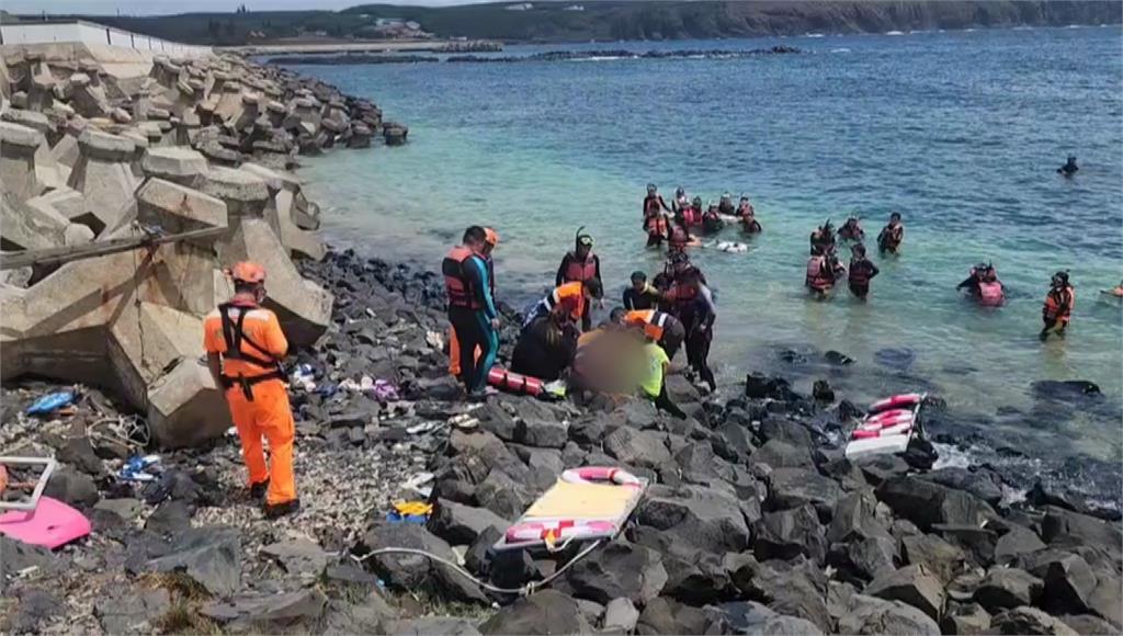 遊客浮潛溺斃送醫後仍宣告不治。圖／台視新聞