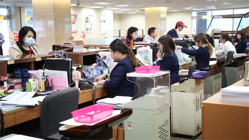 銀行打詐使用AI偵測，常錯誤凍結帳戶引發民怨。圖／台視新聞（資料畫面）