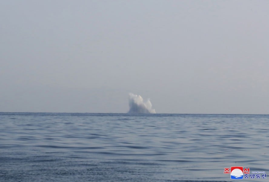 北韓日前試爆「水下核魚雷」。圖／翻攝自朝中社