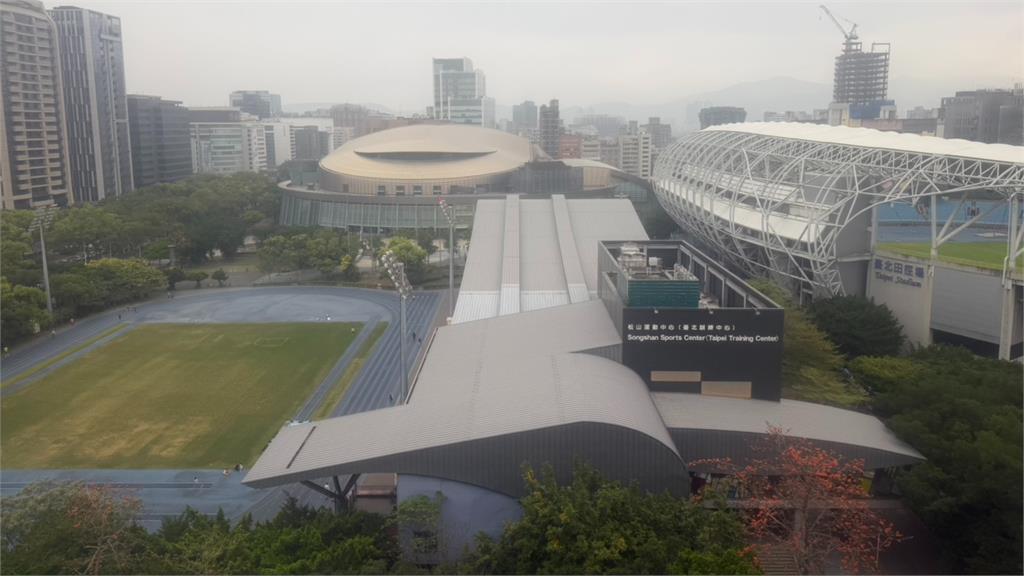 東北季風增強！基隆北海岸、台東、恆春零星短暫雨 中南部留意空汙