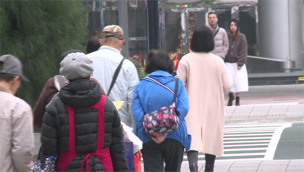 大陸冷氣團發威！ 6縣市發布「低溫特報」跌破10度