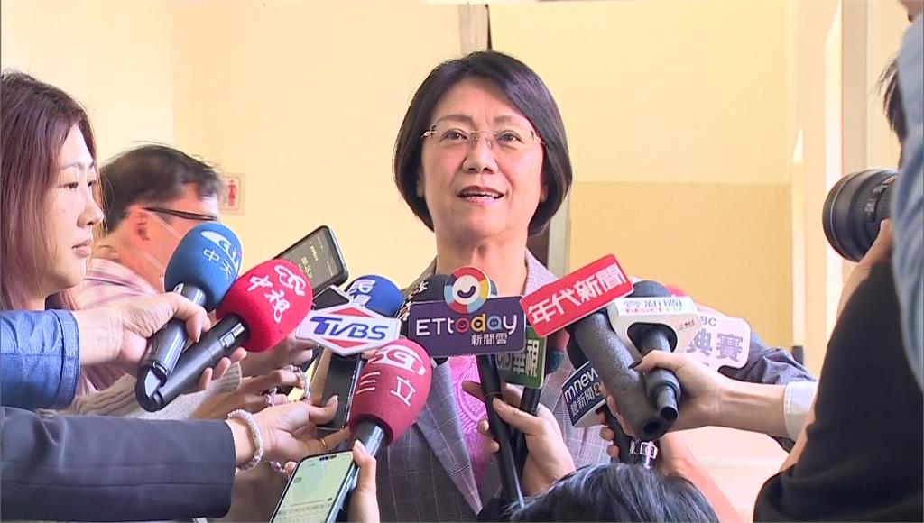 綠營轟議程草案沒收表決 翁曉玲：參考民進黨做法「合法合規」