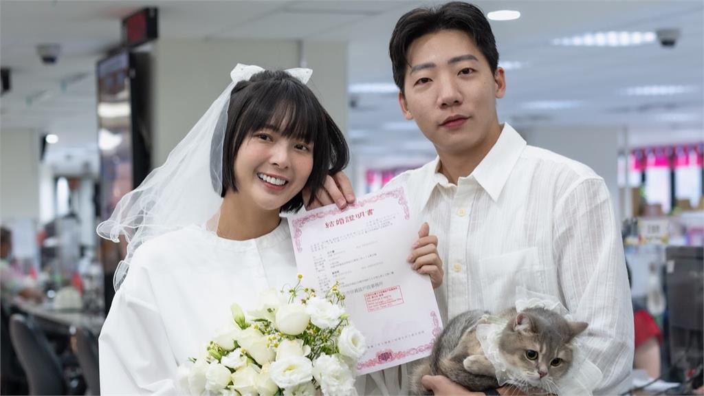 才被曝有「愛的結晶」 小豬黃沐妍宣布結婚：35歲這一年真的嫁出去了