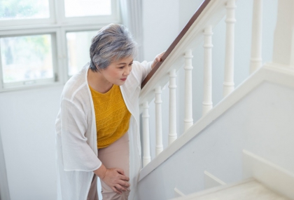 蹲下站起來卡一聲？ 醫點名「這4種食物」害軟骨磨光 