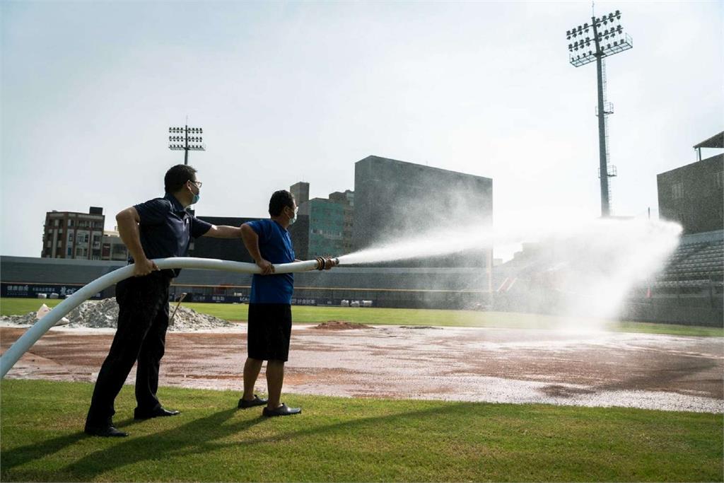 新竹市立棒球場持續改善。圖／新竹市政府提供