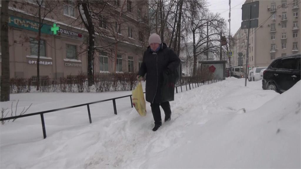 莫斯科降下暴雪。圖／路透社
