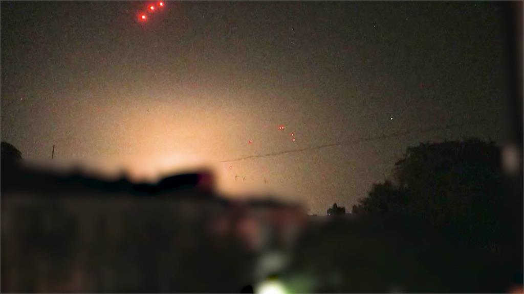 俄軍連續2天空襲烏南重要港口奧德薩，烏克蘭的防空系統全面啟動。圖／CNN