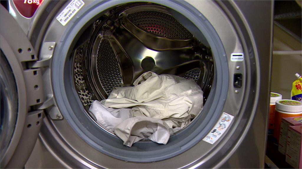 有傳言指半夜洗衣服比較省電費，台電出面澄清是假消息。示意圖／台視新聞