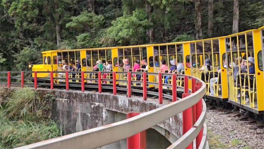 歷時1年多修復！太平山蹦蹦車全線復駛 200名遊...