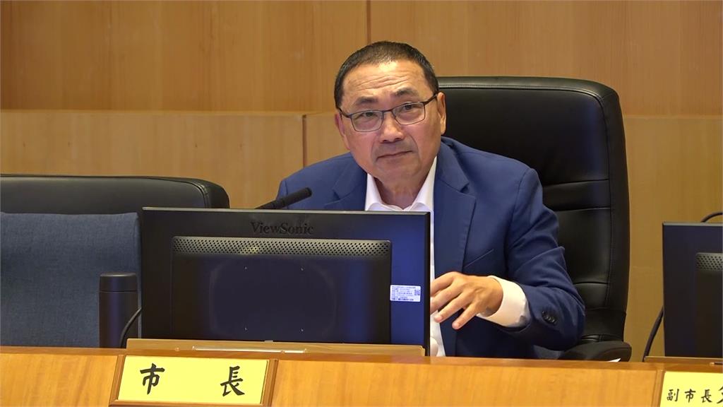 新北颱風假晚半小時公布 侯友宜：進行充分討論