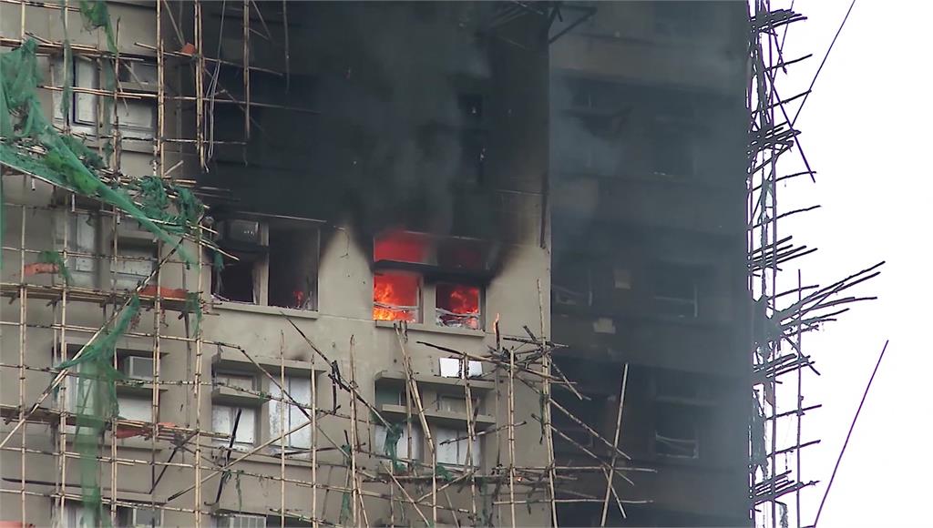 香港文化遺產「竹棚」技藝成宏福苑祝融禍首？ 網掀兩派論戰