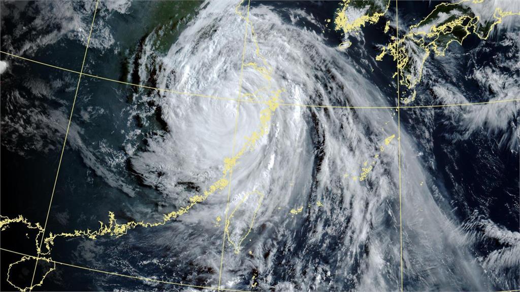 巴威遠離解陸警！中南部、北部、宜蘭防降雨 氣象署估8：30解海警