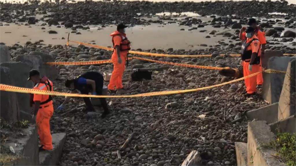 2019年十月，唐姓女子當時陳屍在苗栗縣白沙屯沿海的礫石堆中。圖：台視新聞